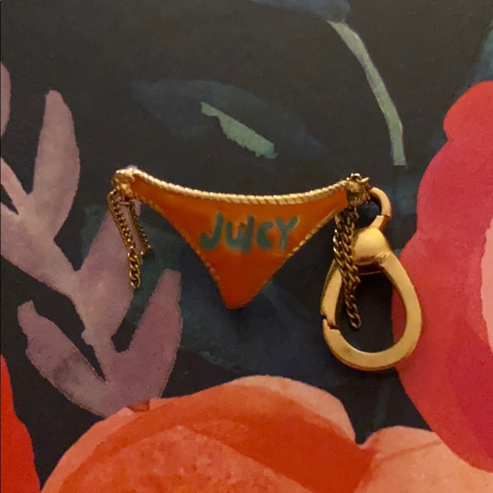 ♥️Last Price drop♥️Juicy bikini bottom charm